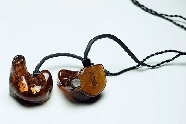 64 Audio A12t_ Custom-Tuned Tournament Grade