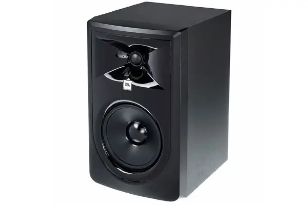 JBL 306P MkII - Surprising Performance from a Budget Champion