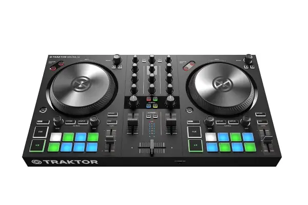 Native Instruments Traktor Kontrol S2 MK3_ Compact Power for Laptop DJs