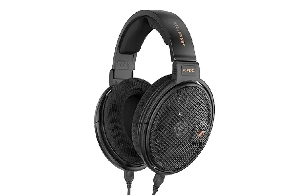 Sennheiser HD 660S2_ Audiophile Refinement Meets Practical Design