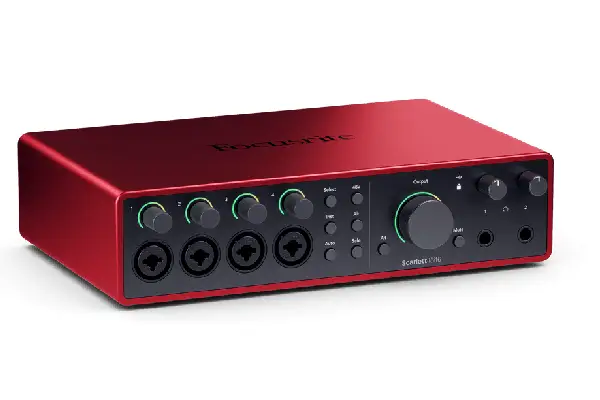 focusrite scarlett 2i2 (4th generation)