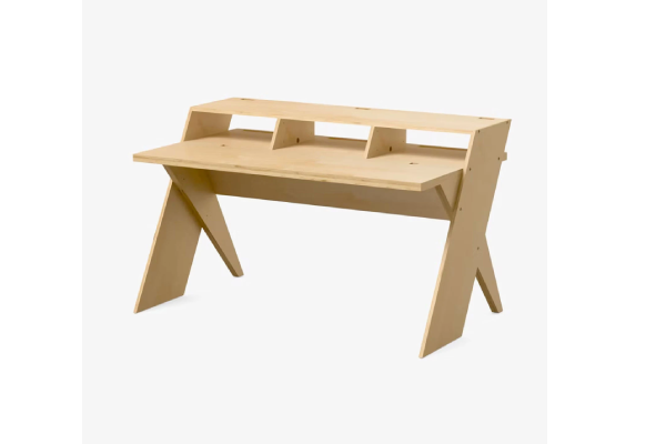 Output Platform Desk