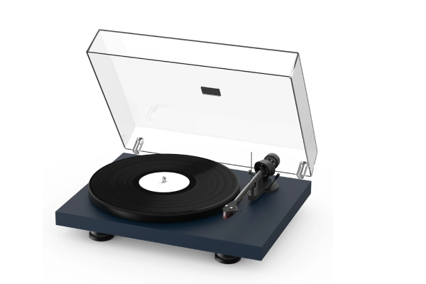 Pro-Ject Debut Carbon EVO_ European Precision Meets Accessible Pricing